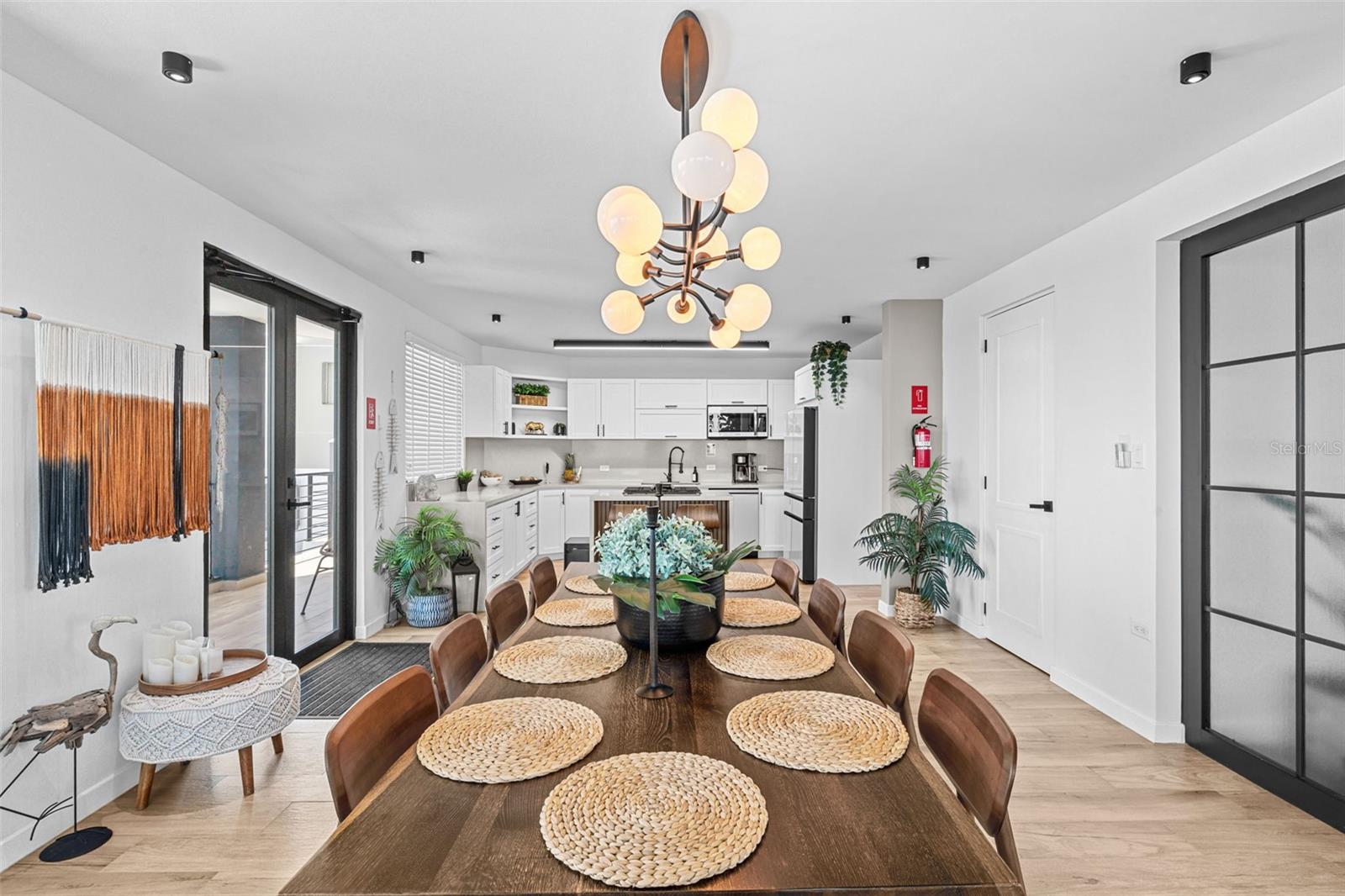 CARR. 2 KM. 94.0 QUINTAS DE CAMUY INT. BO. YEGUADA