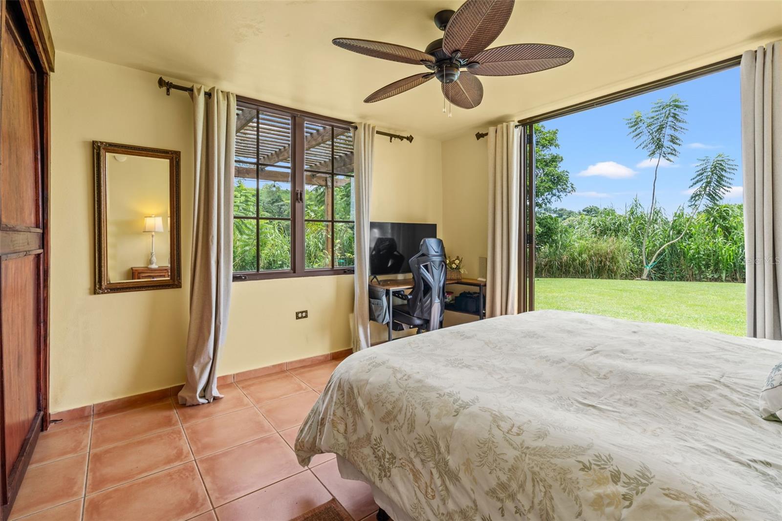 CARR 3351 KM 4.1 CAMINO EL ITALIANO