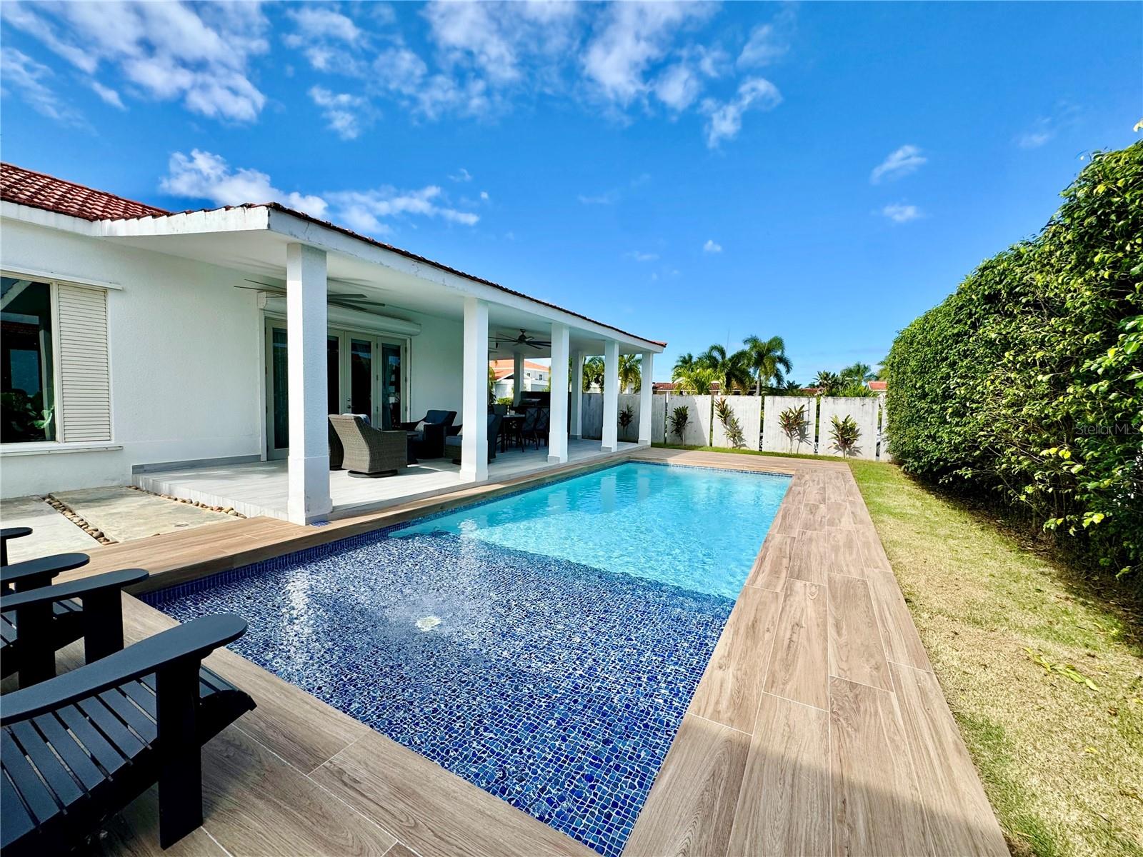 195 CAMINO DEL NARCIZO SABANERA