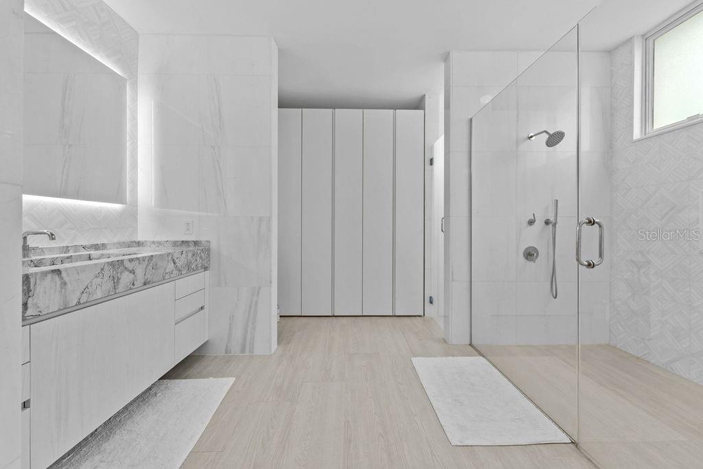 Ocean Sixteen 9000 RIO MAR BLVD #321