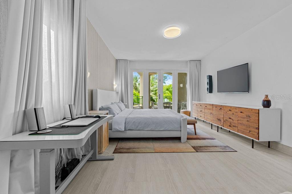 Ocean Sixteen 9000 RIO MAR BLVD #321