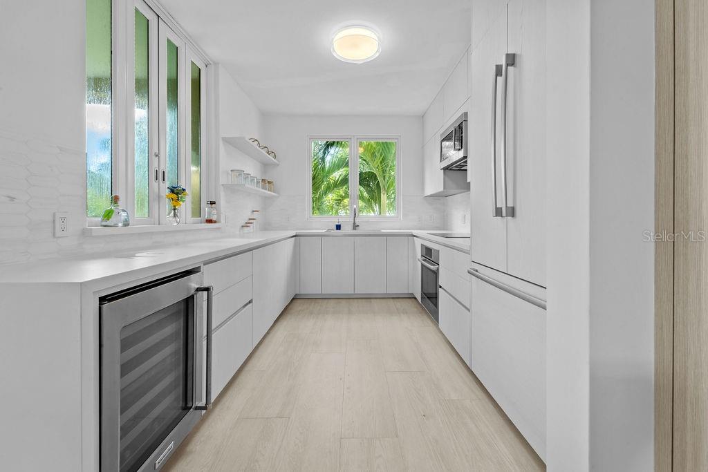 Ocean Sixteen 9000 RIO MAR BLVD #321