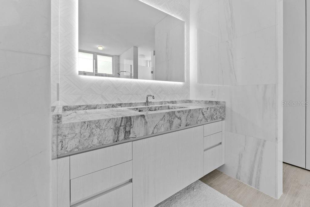 Ocean Sixteen 9000 RIO MAR BLVD #321