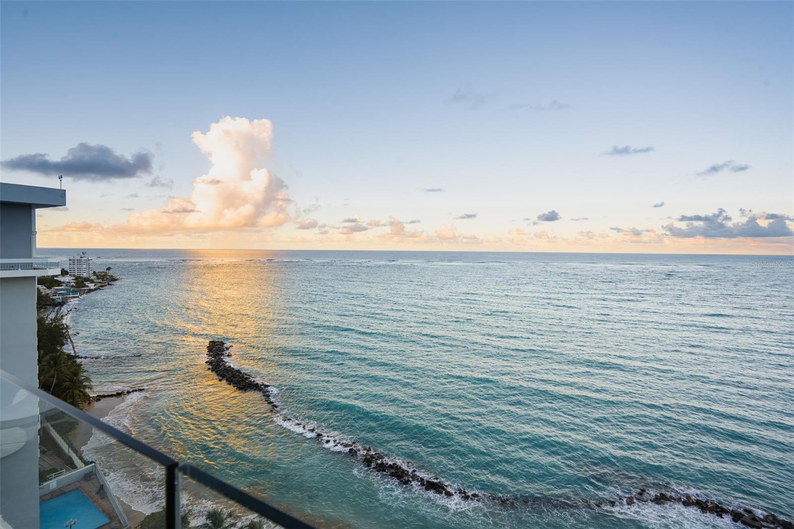 3307 AVE. ISLA VERDE #PH 1-2