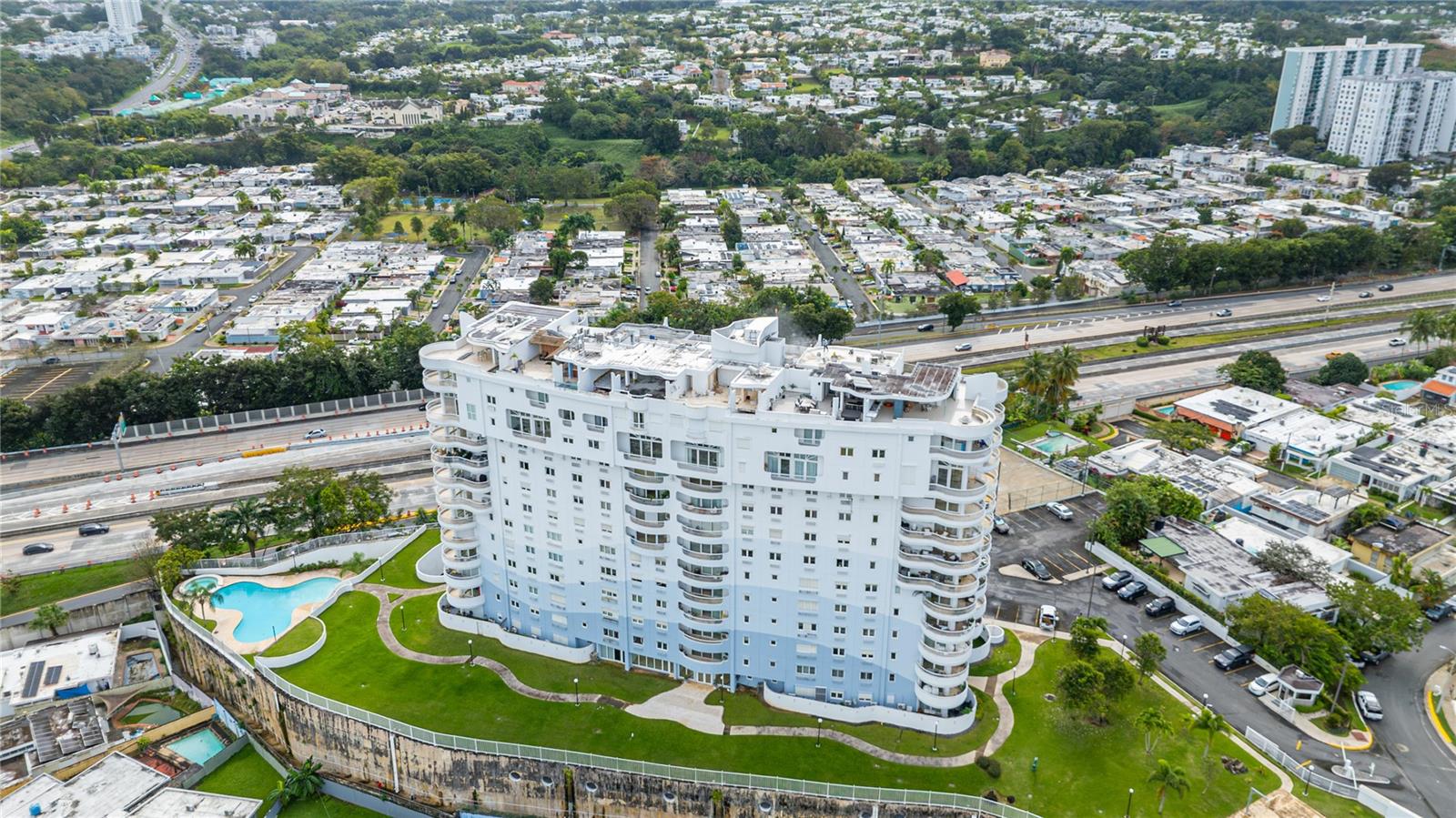 1010 CALLE ORQUID #704