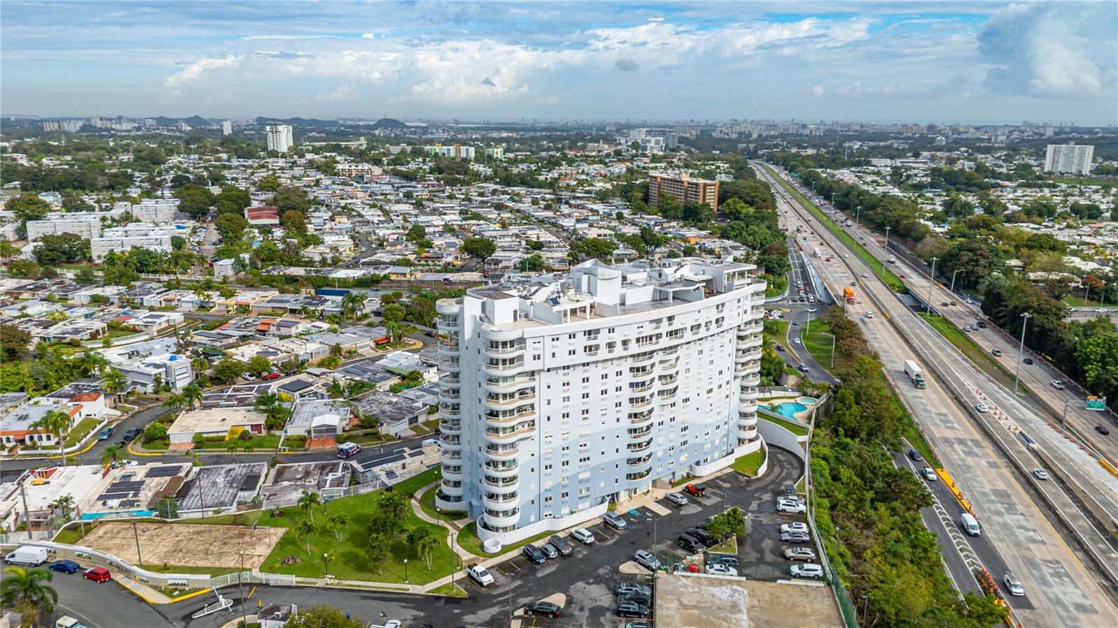 1010 CALLE ORQUID #704