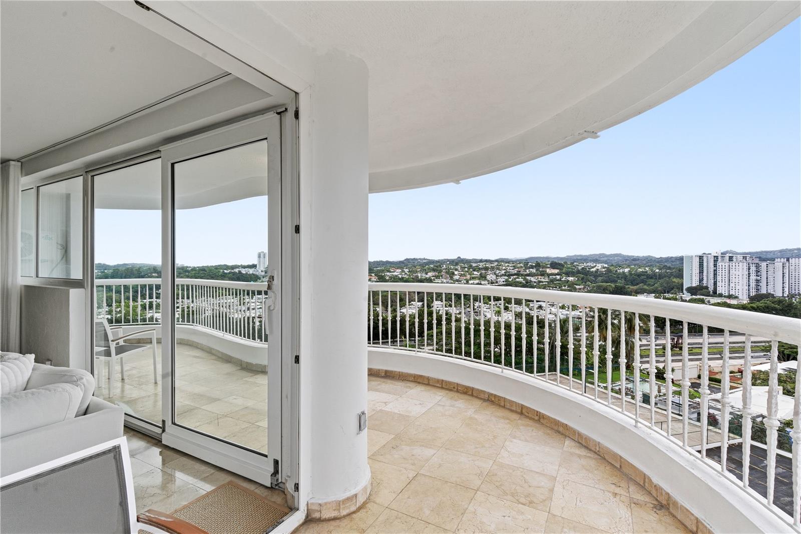 1010 CALLE ORQUID #704