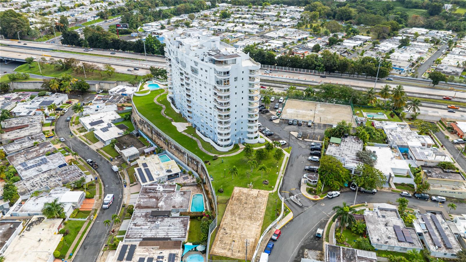 1010 CALLE ORQUID #704