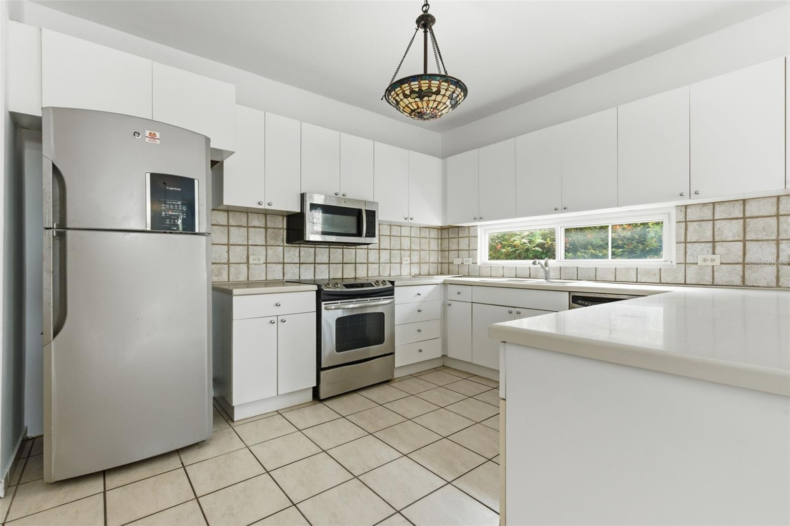 B-6 VIA MORIZ ST. PASEO DEL MAR #434