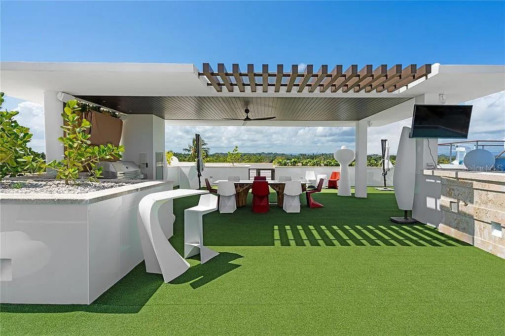 200 Dorado Beach Drive WEST BEACH RESIDENCES #3141-3142