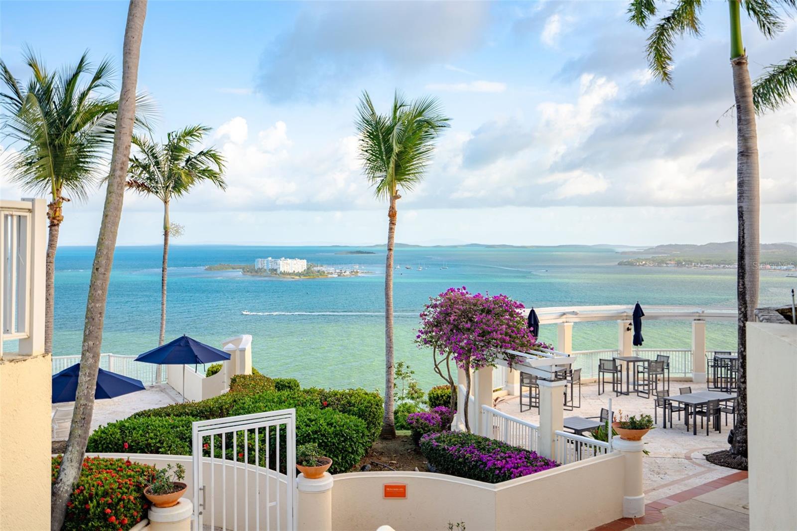 Las Casitas I 1000 AVENUE EL CONQUISTADOR #5214-15-16