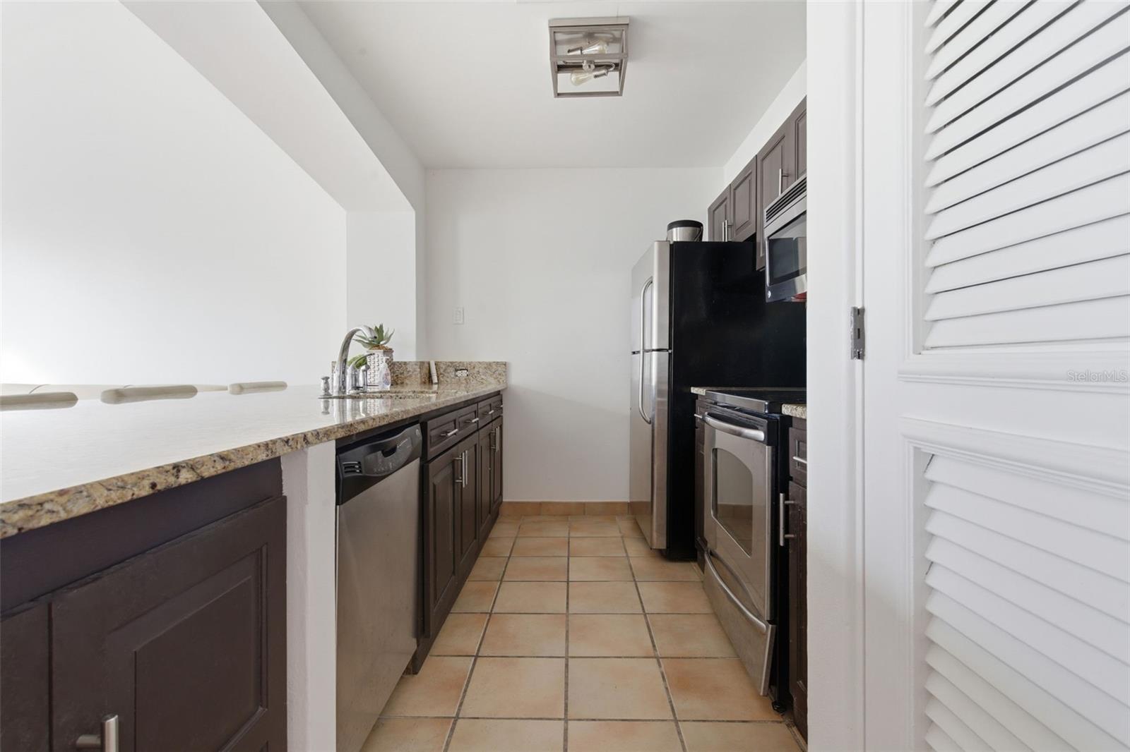 Las Casitas I 1000 AVENUE EL CONQUISTADOR #5214-15-16