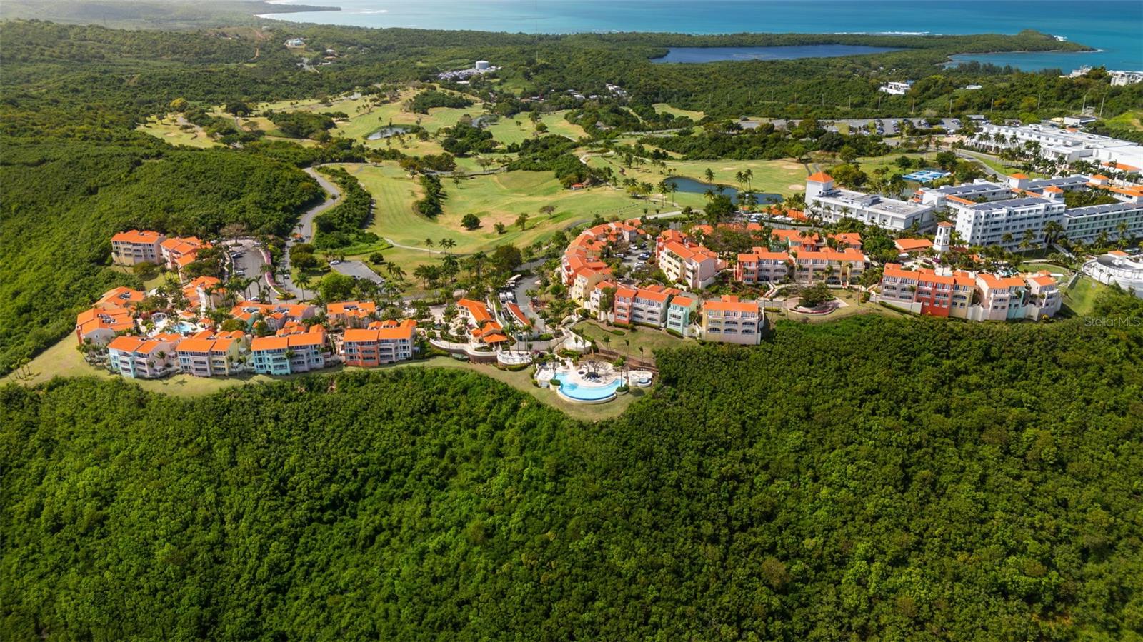 Las Casitas I 1000 AVENUE EL CONQUISTADOR #5241-42-43