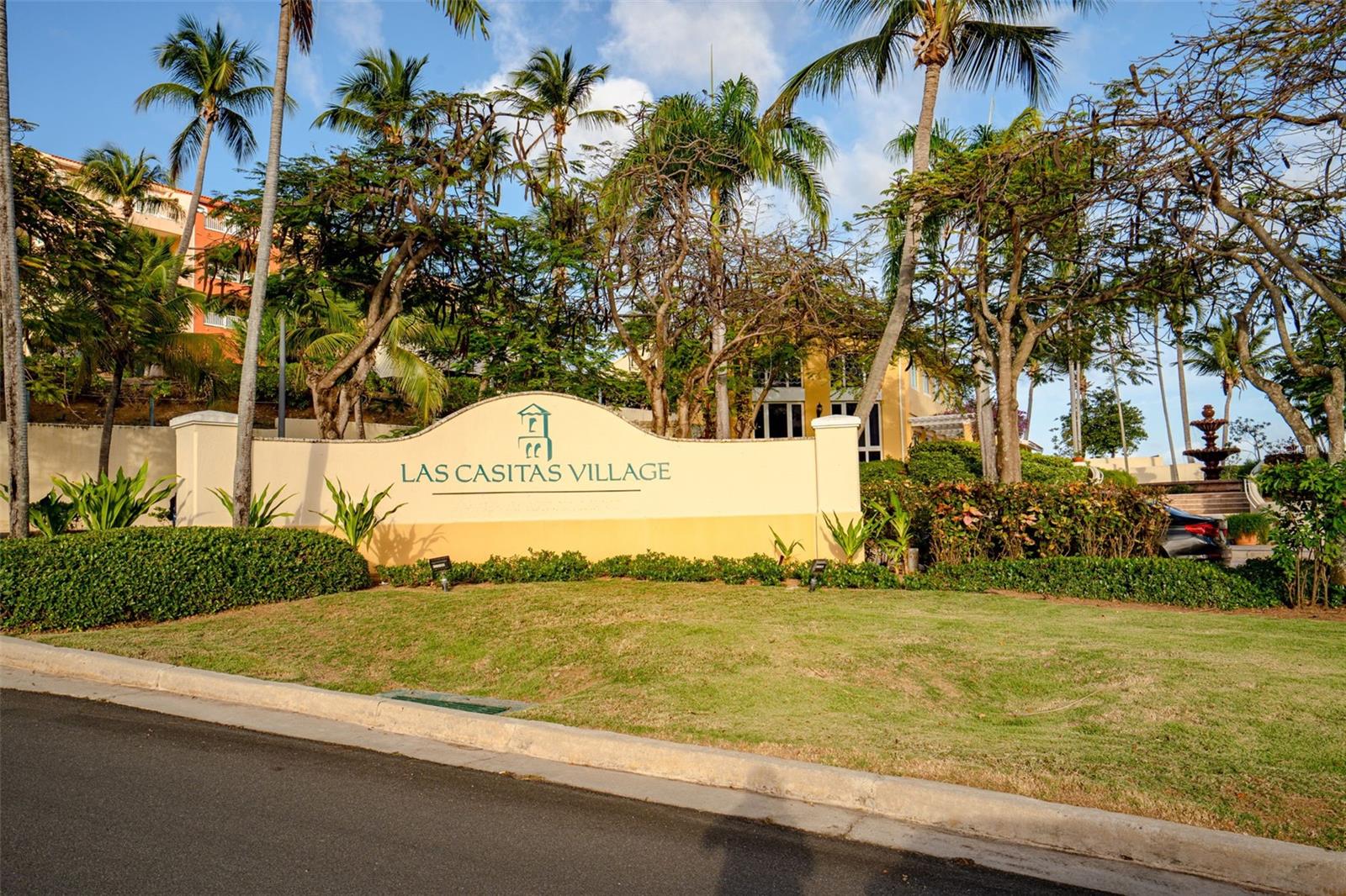 Las Casitas I 1000 AVENUE EL CONQUISTADOR #5241-42-43