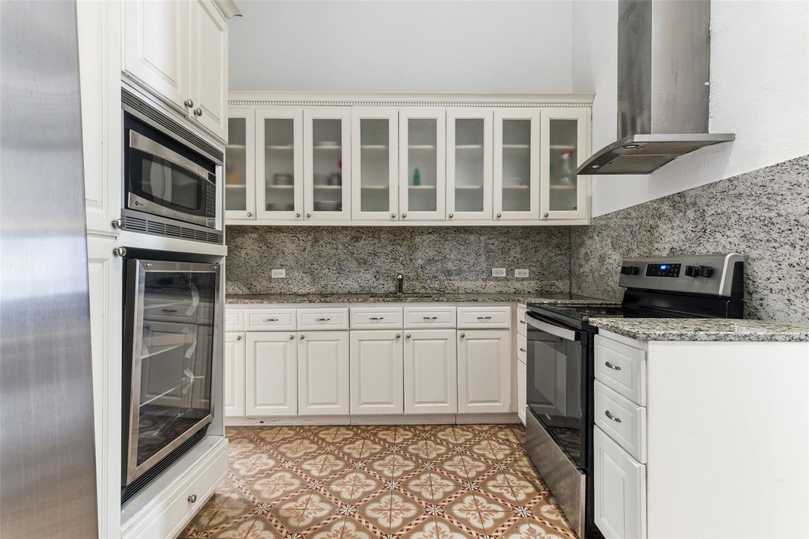 65 CALLE SAN FRANCISCO