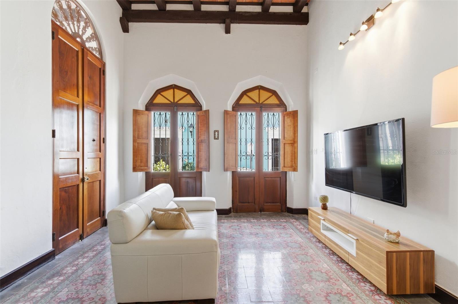 65 CALLE SAN FRANCISCO