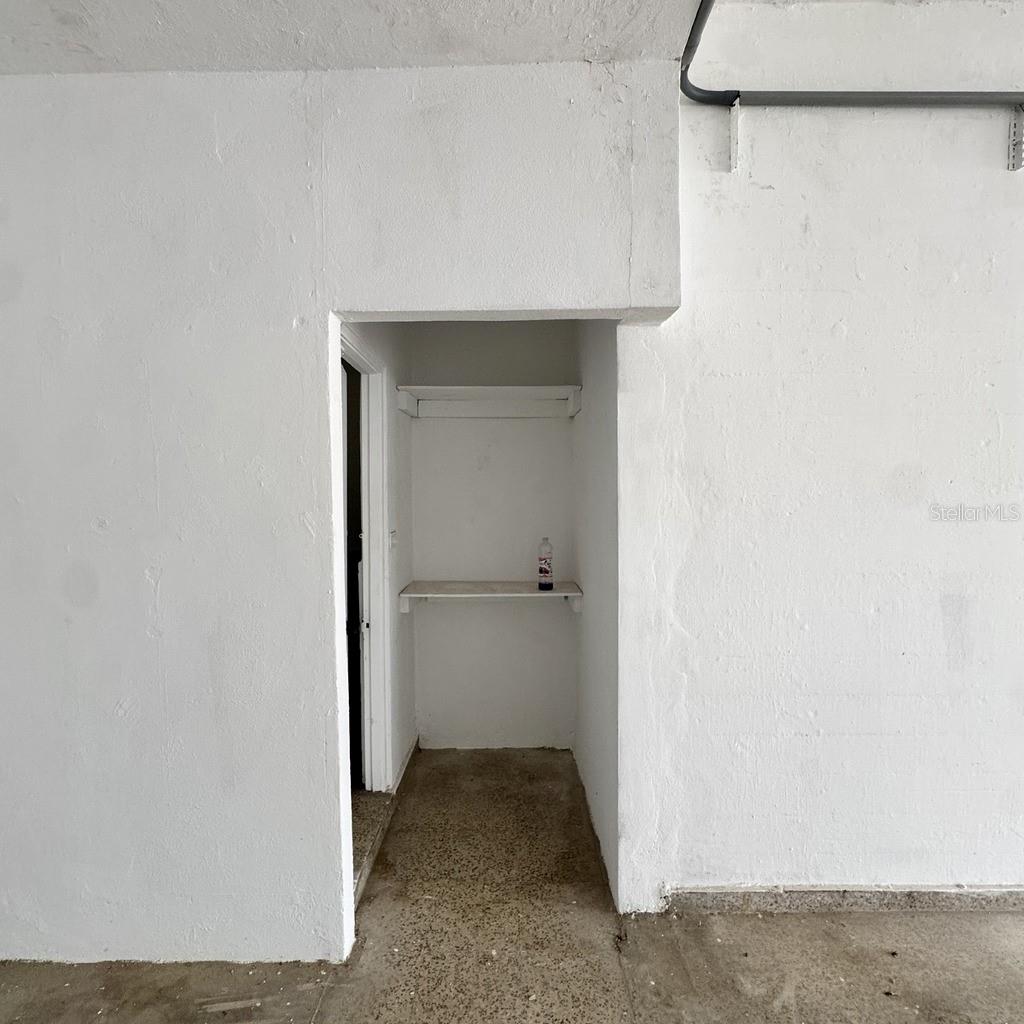 Calle 3 URB. FLAMBOYAN #A-3