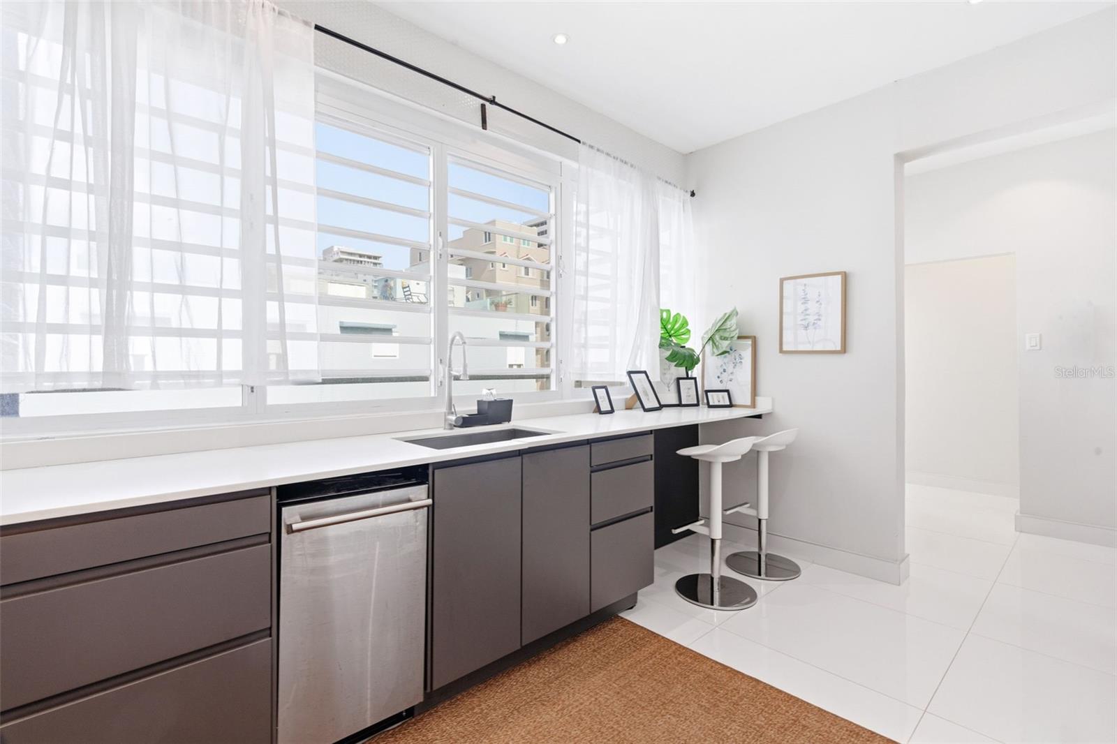 56 CALLE F KRUG CONDADO #PH-1