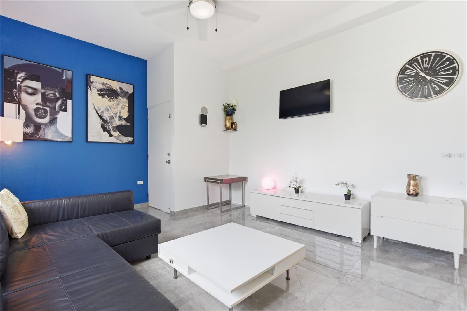 56 CALLE F KRUG CONDADO #PH-2