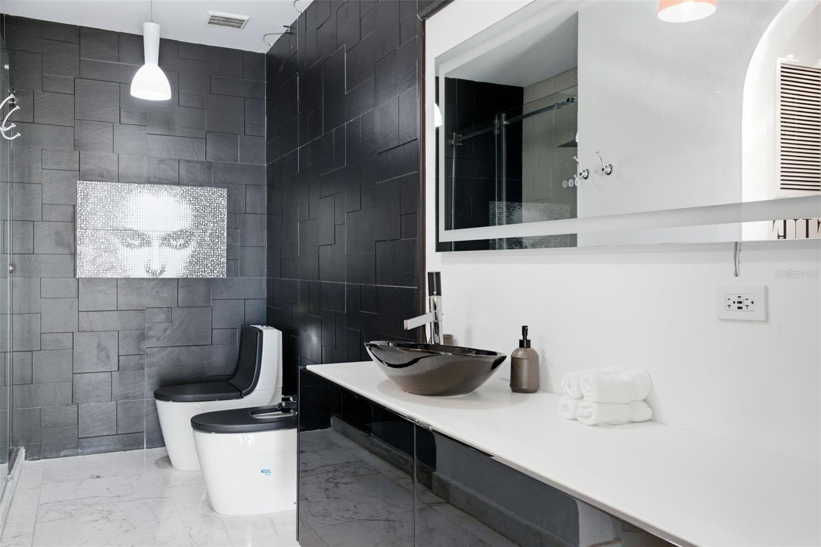 404 AVENIDA DE LA CONSTITUCIÓN #PH 2408