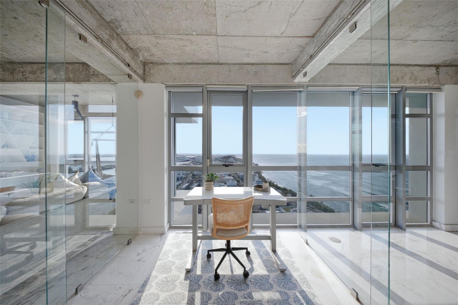 404 AVENIDA DE LA CONSTITUCIÓN #PH 2408