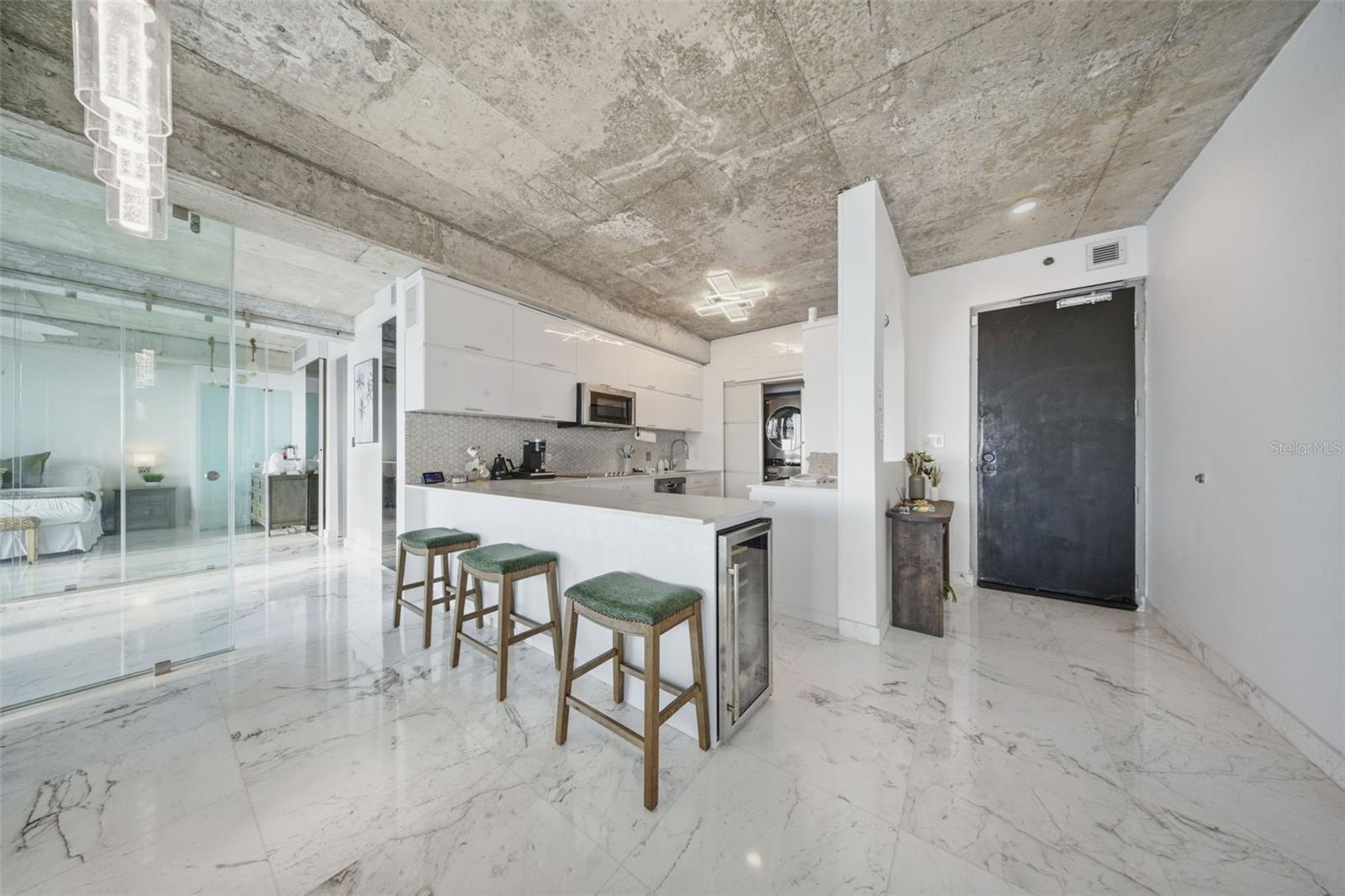 404 AVENIDA DE LA CONSTITUCIÓN #PH 2408