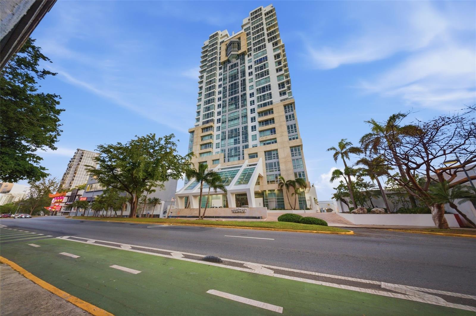 404 AVENIDA DE LA CONSTITUCIÓN #PH 2408