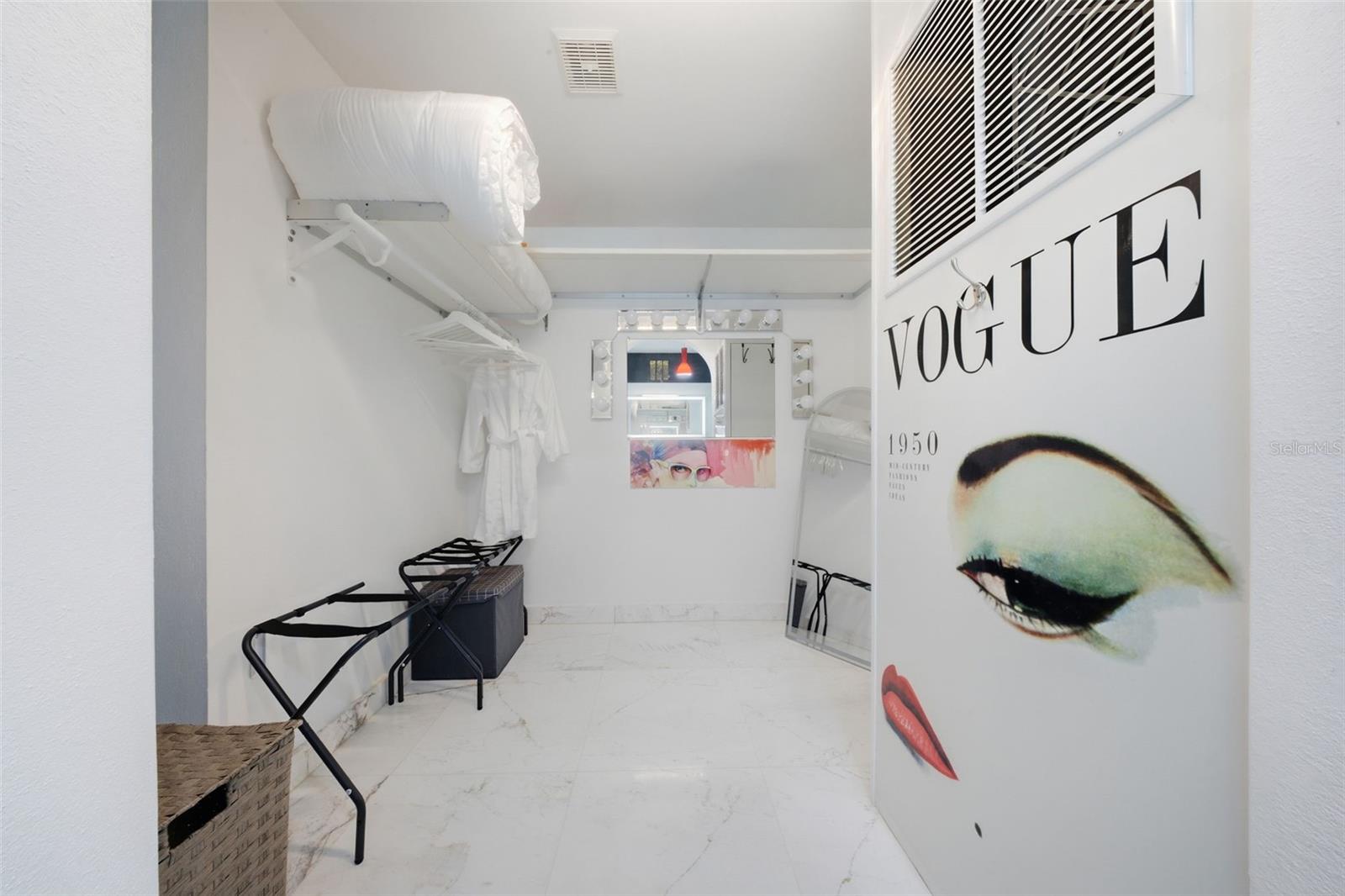 404 AVENIDA DE LA CONSTITUCIÓN #PH 2408