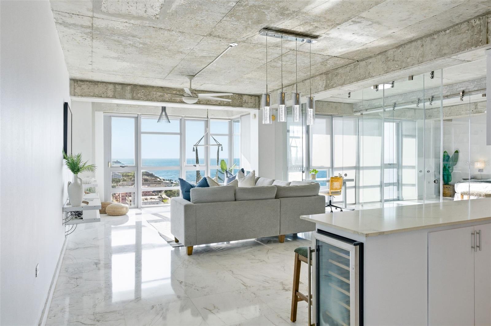 404 AVENIDA DE LA CONSTITUCIÓN #PH 2408