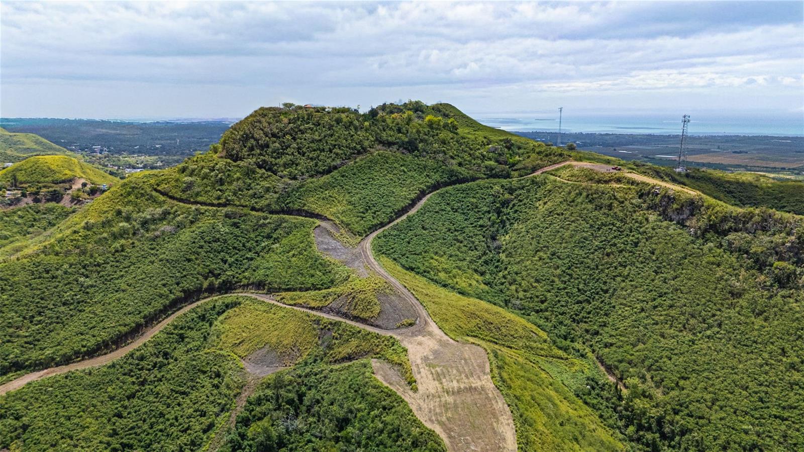 PR-153 KM 10.7 BO. RIO JUEYES