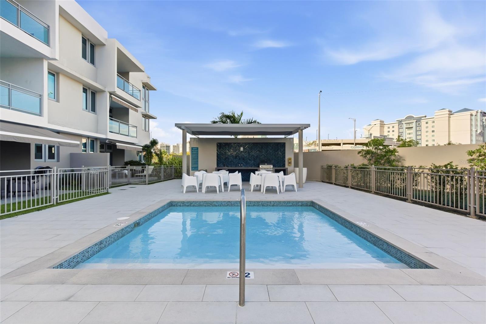 1445 C. MARG BALDORIOTY #921, Edif. C