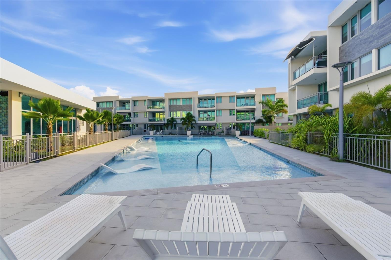 1445 C. MARG BALDORIOTY #921, Edif. C