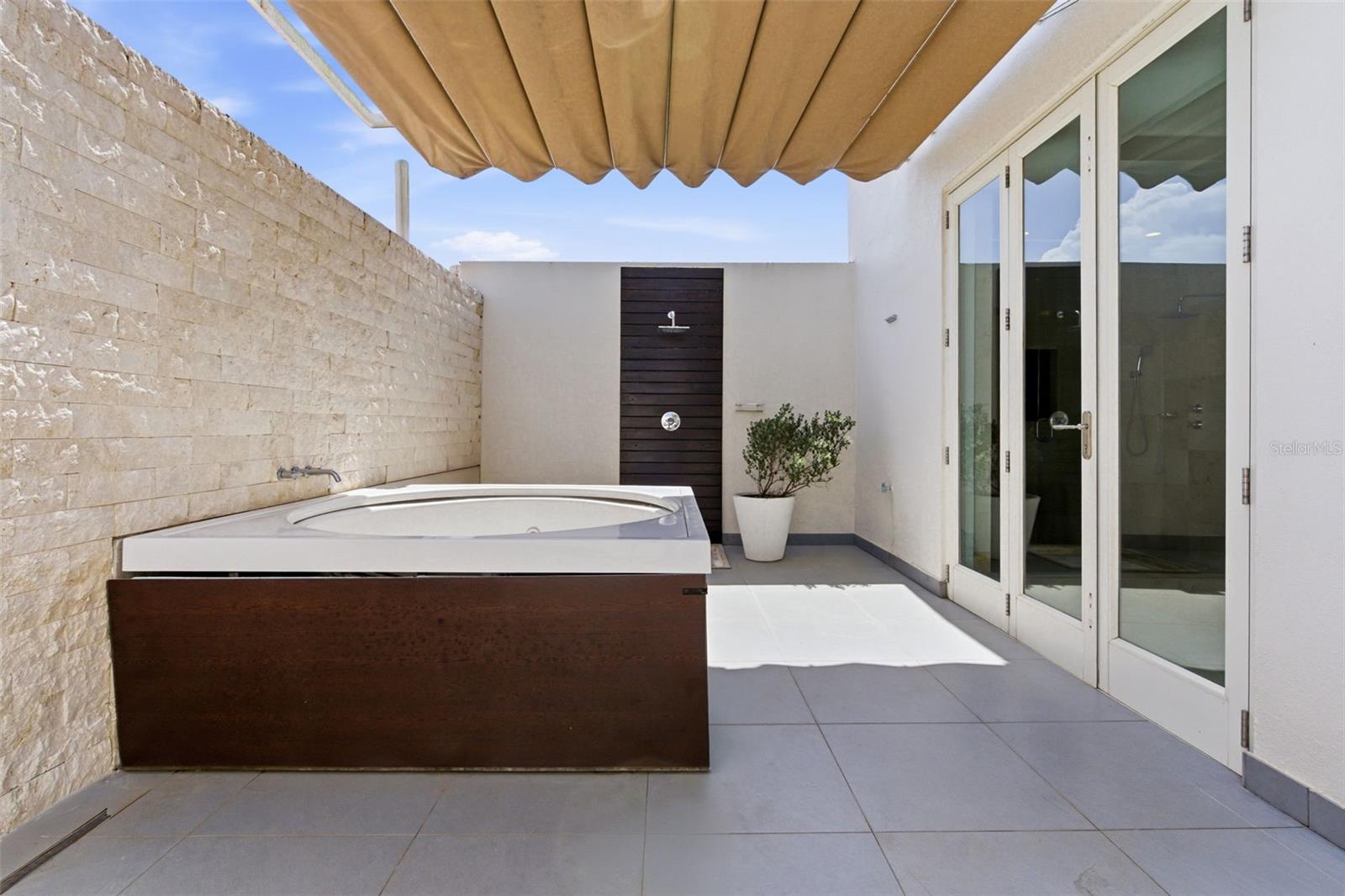 279 DORADO BEACH EAST