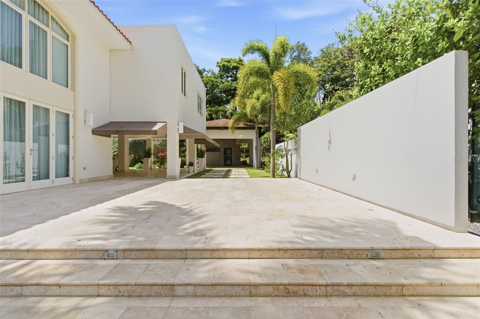 279 DORADO BEACH EAST