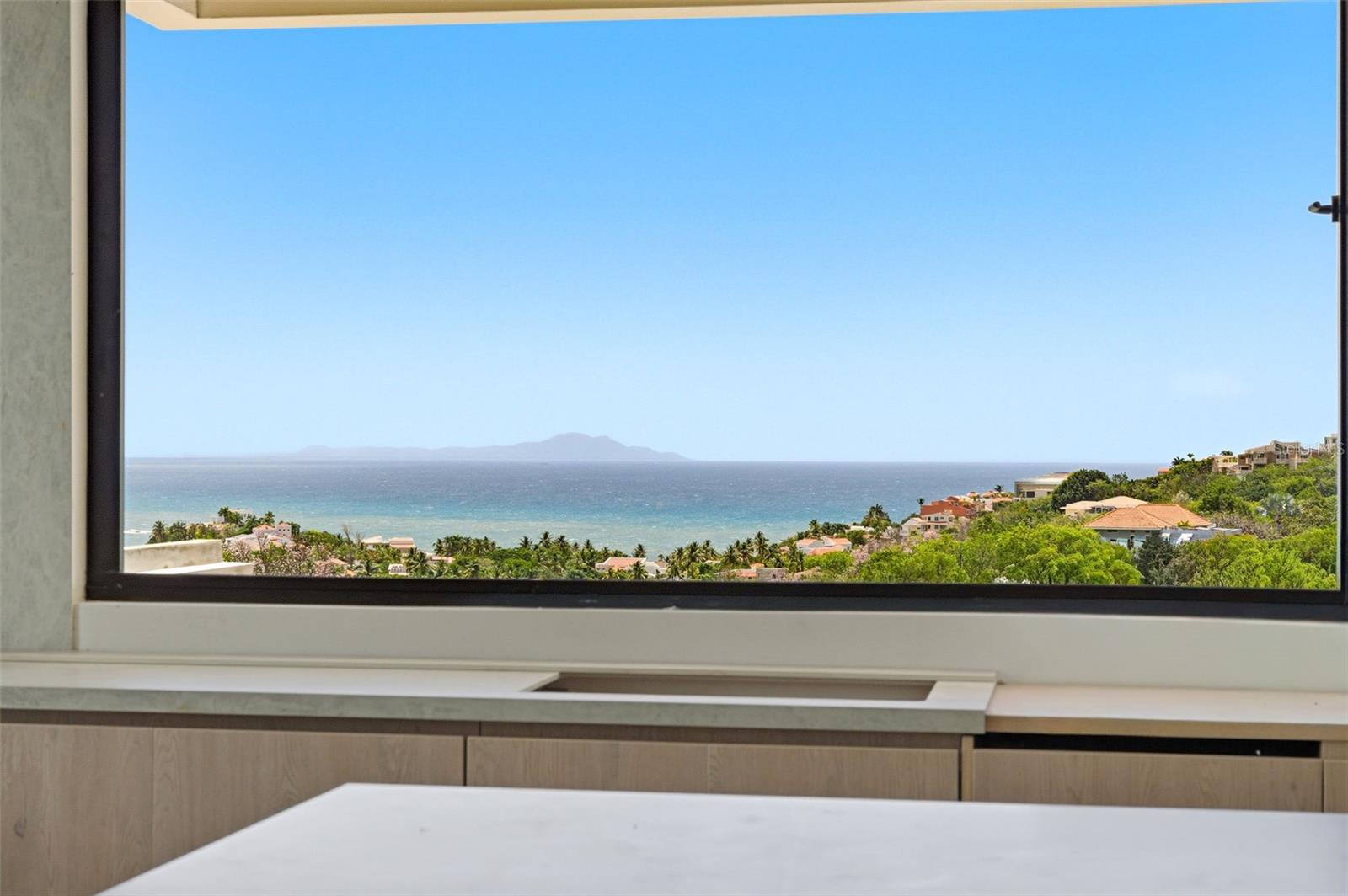 22 ROBLE VALLEY PALMAS DEL MAR