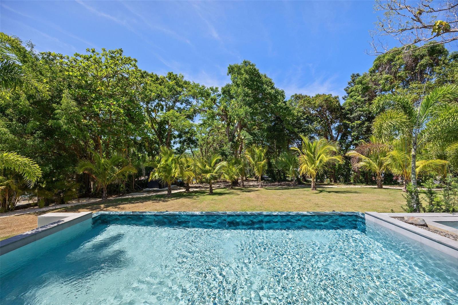 904 VILLA DORADO ESTATES