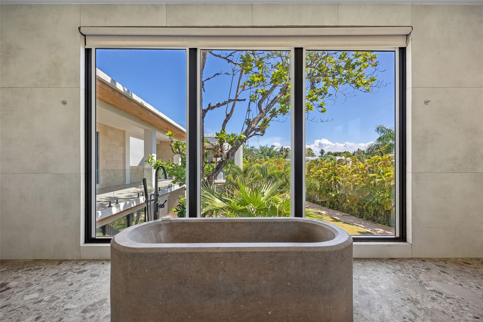 904 VILLA DORADO ESTATES
