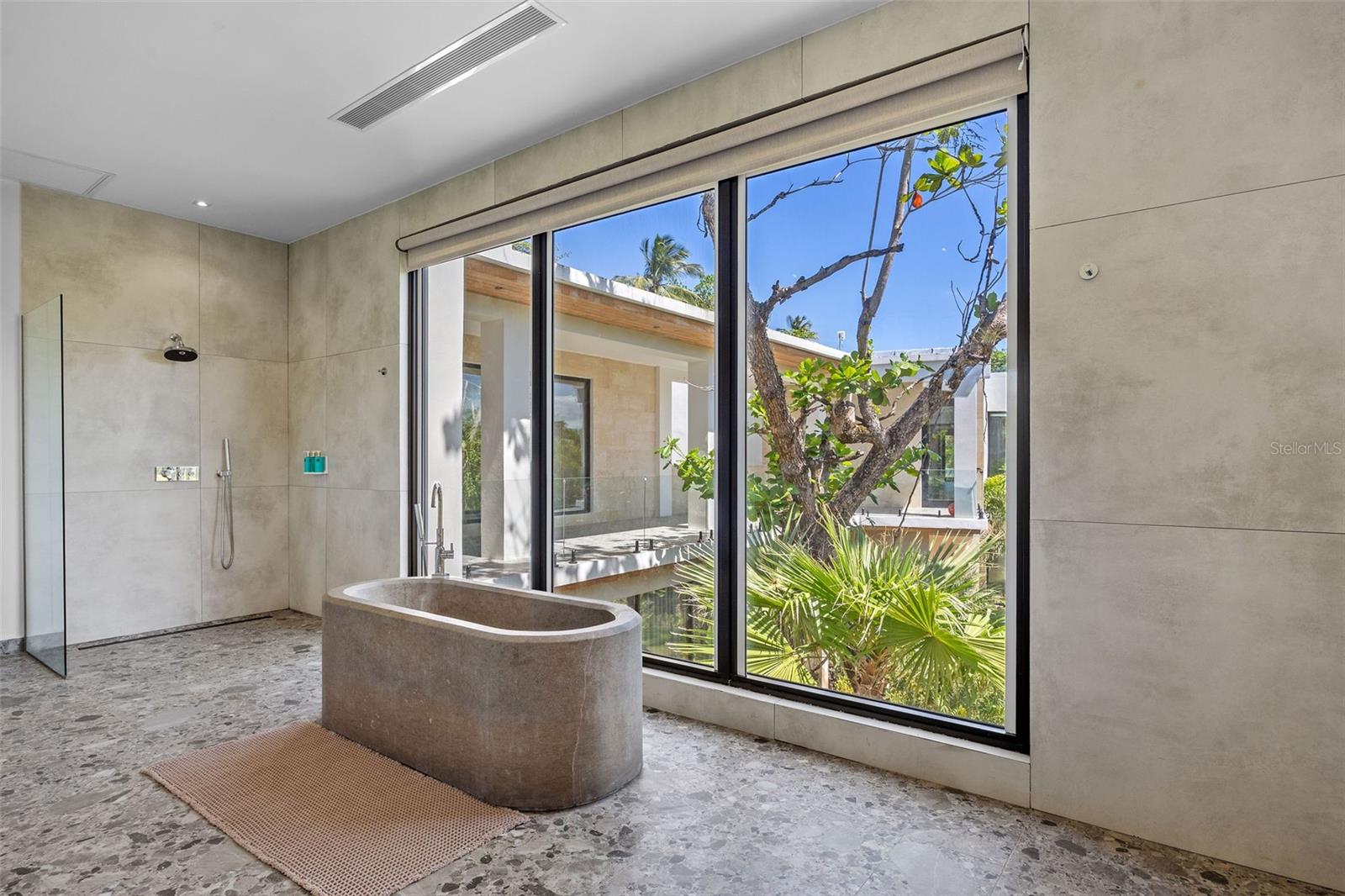 904 VILLA DORADO ESTATES