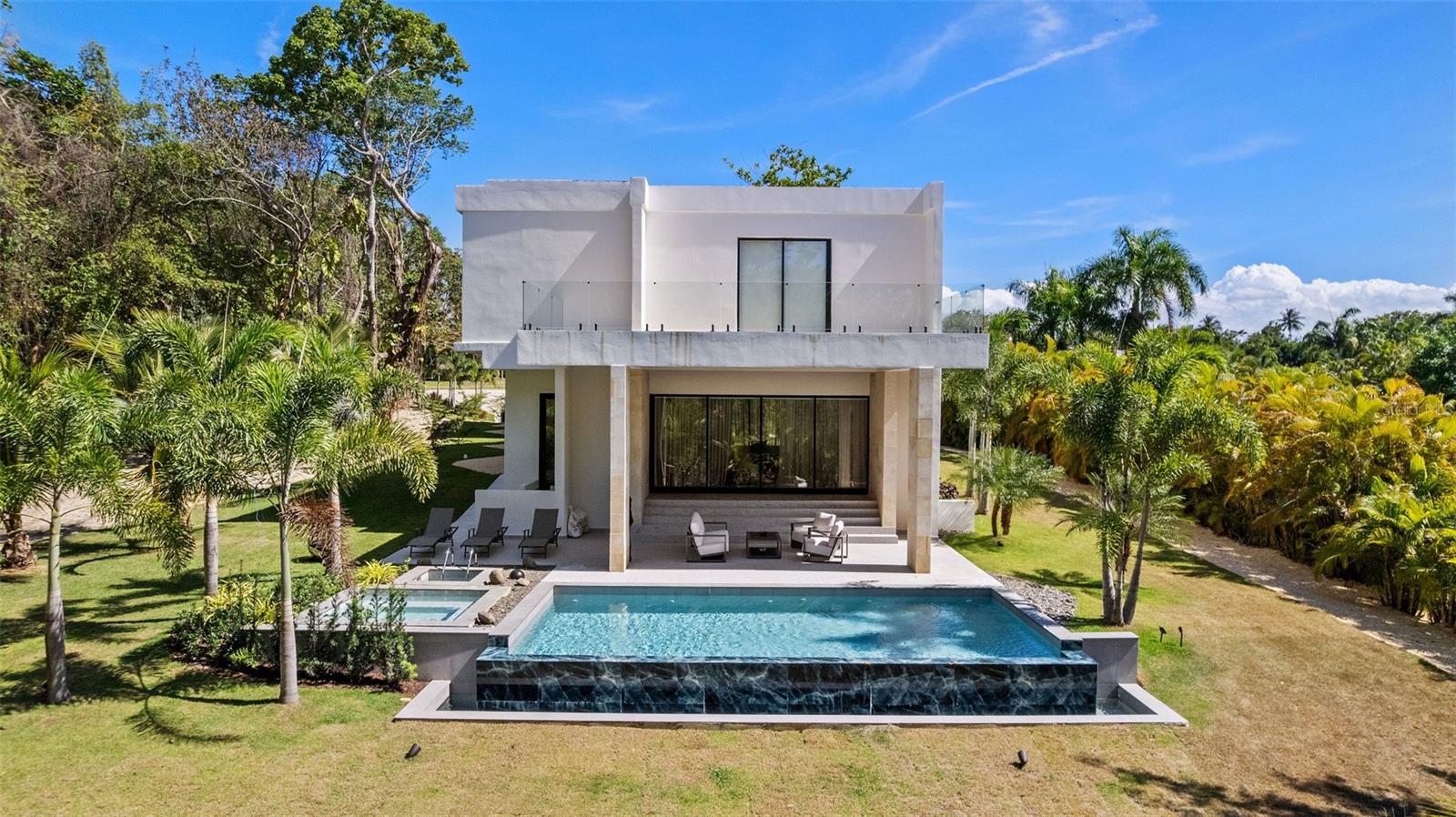 904 VILLA DORADO ESTATES