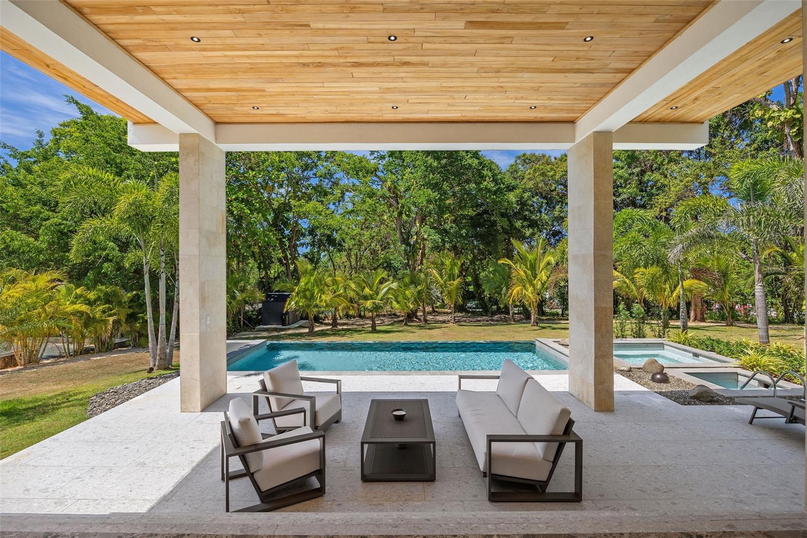 904 VILLA DORADO ESTATES