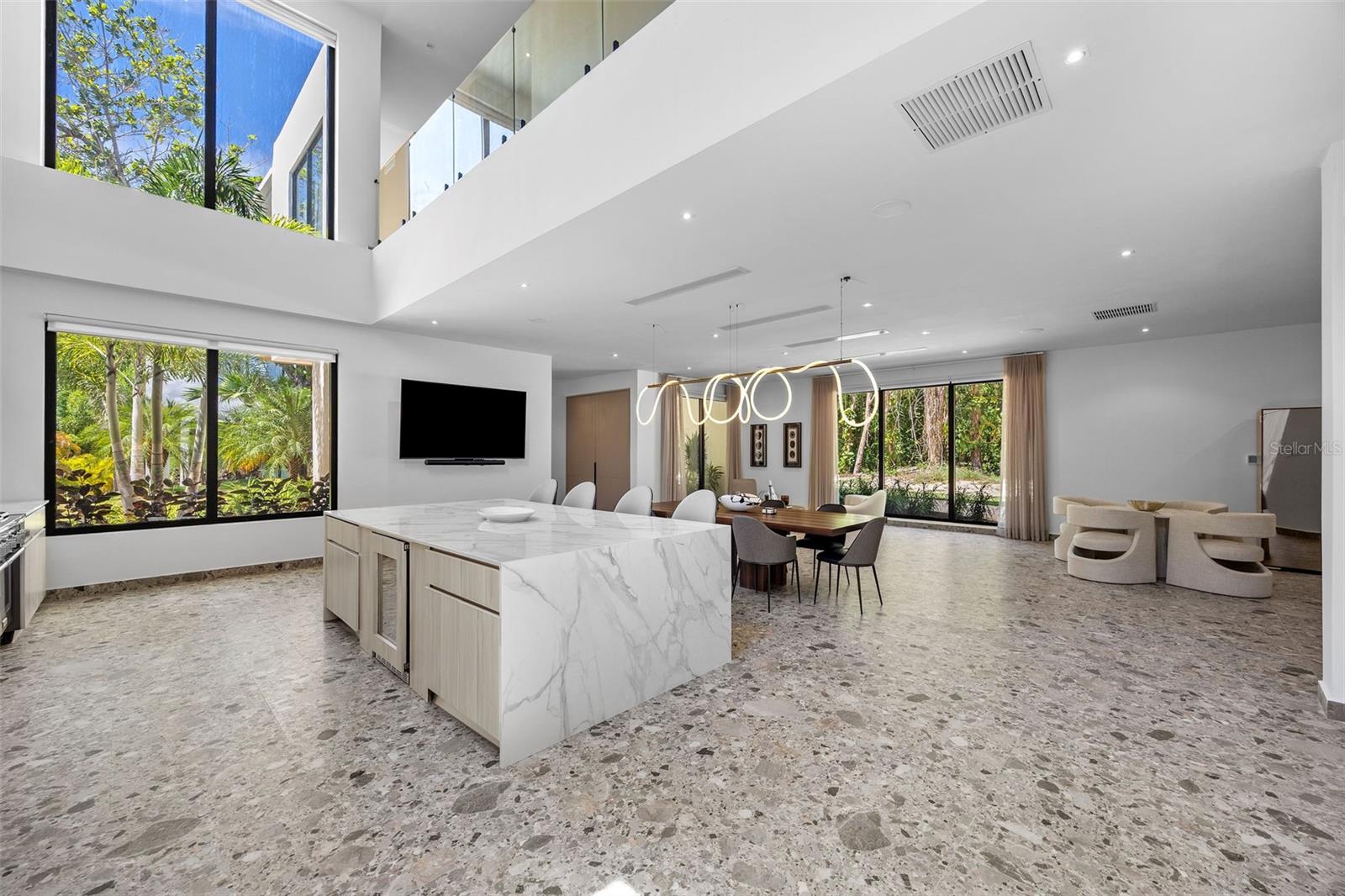 904 VILLA DORADO ESTATES