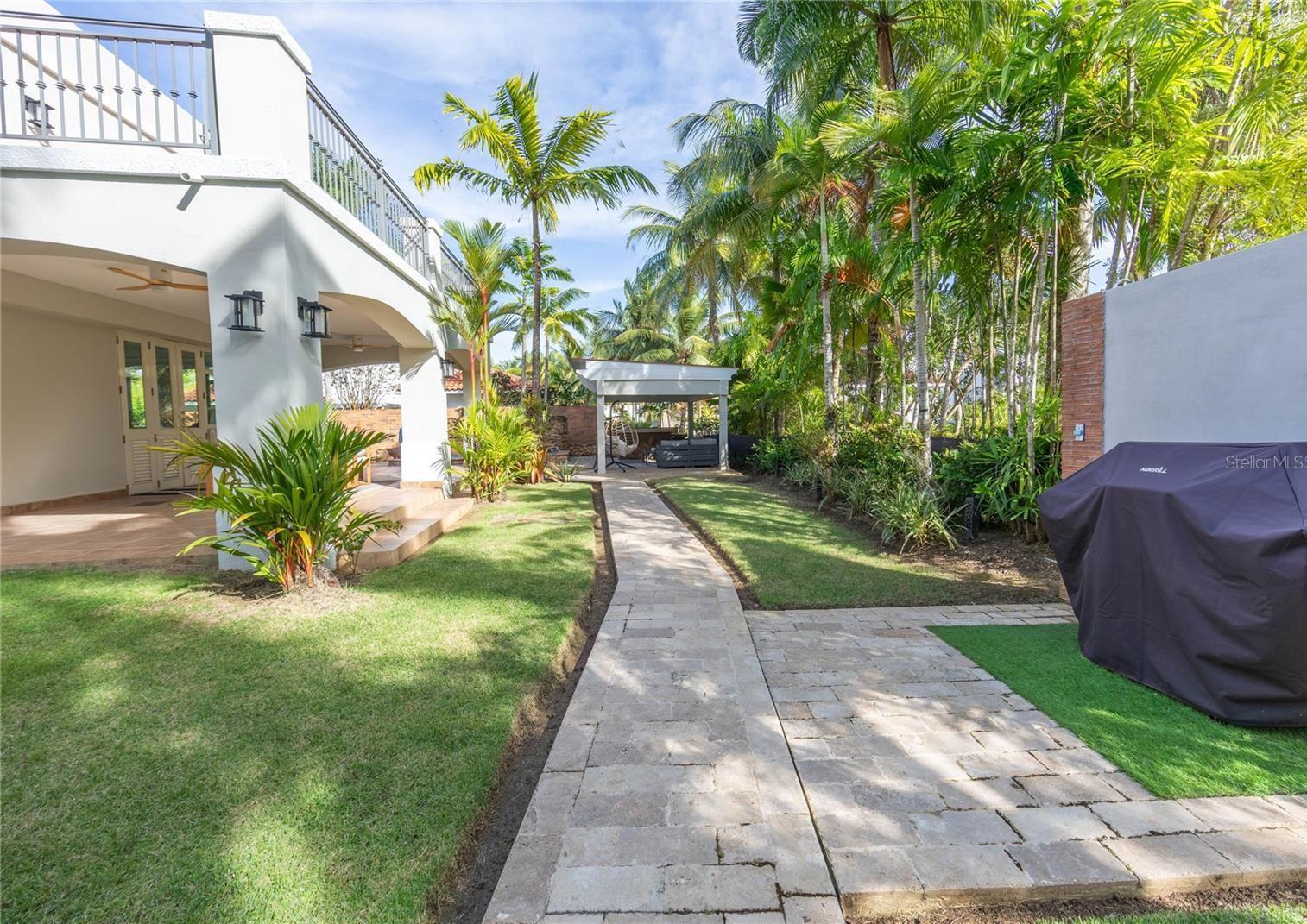 398 DORADO BEACH EAST