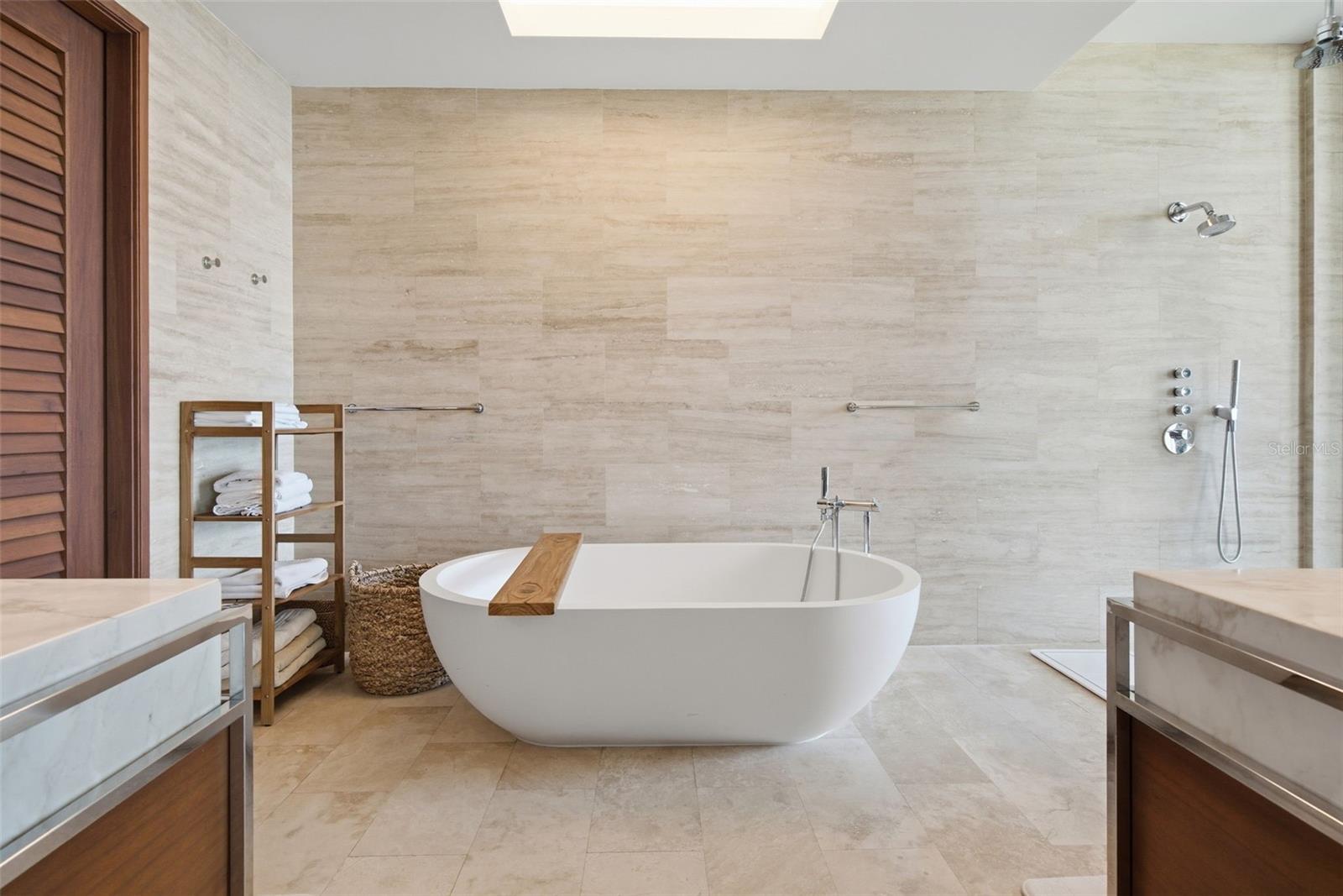 3332-3333 WEST BEACH RESIDENCES #3332-3333