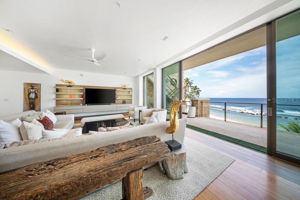200 Dorado Beach Dr. WEST BEACH RESIDENCES #3141-3142