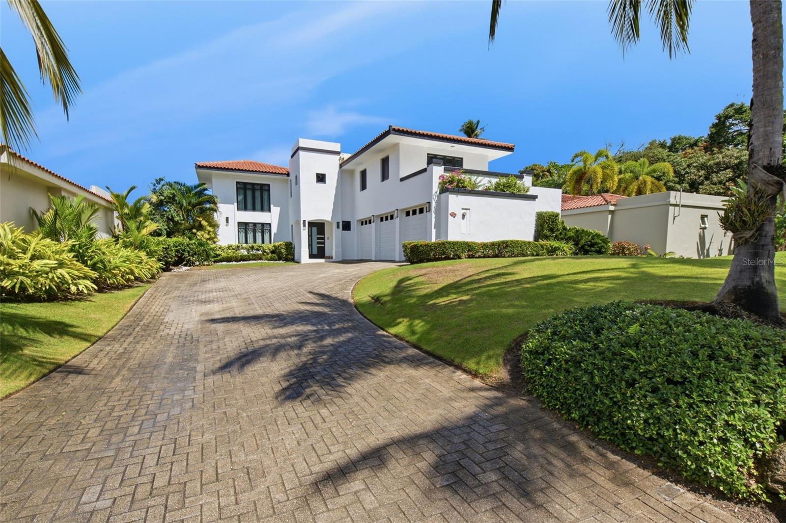 264 DORADO BEACH EAST
