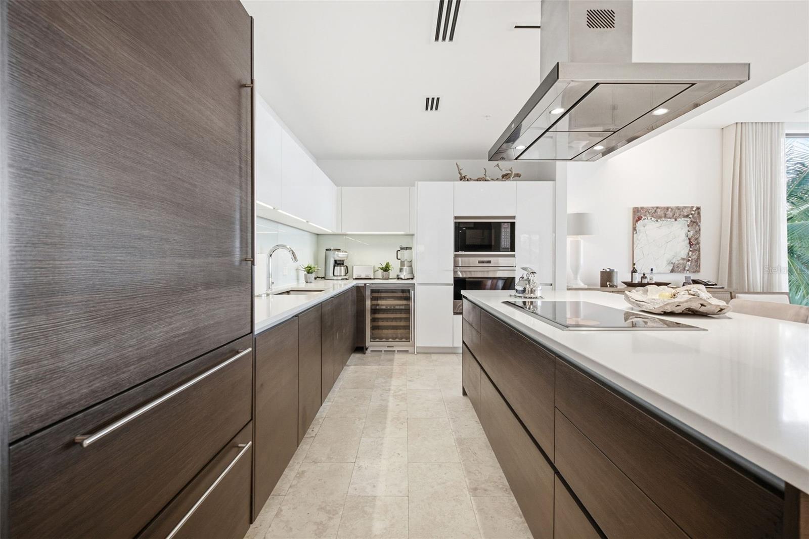 3331 WEST BEACH RESIDENCES #3331