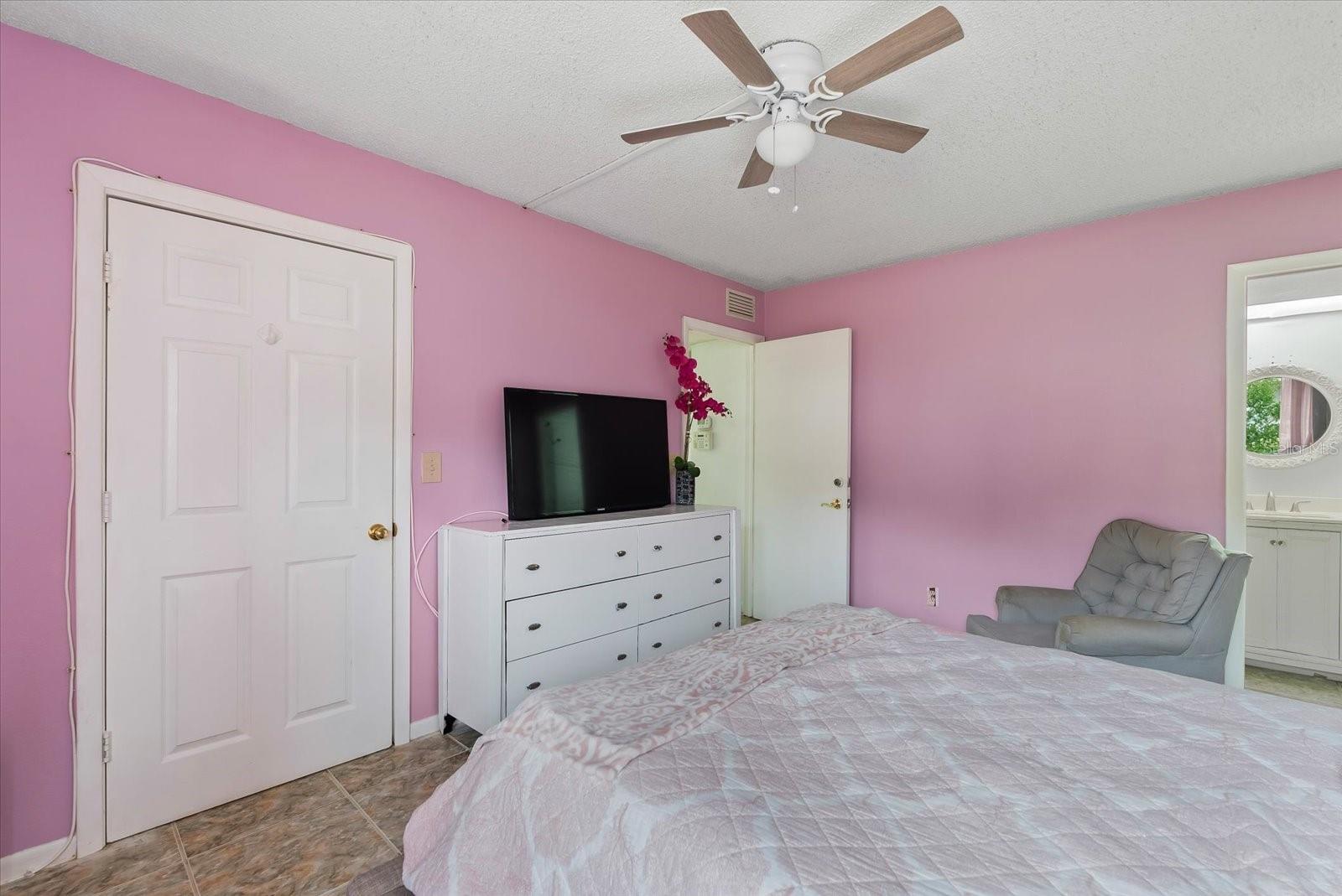 2565 FOREST RUN CT #147A