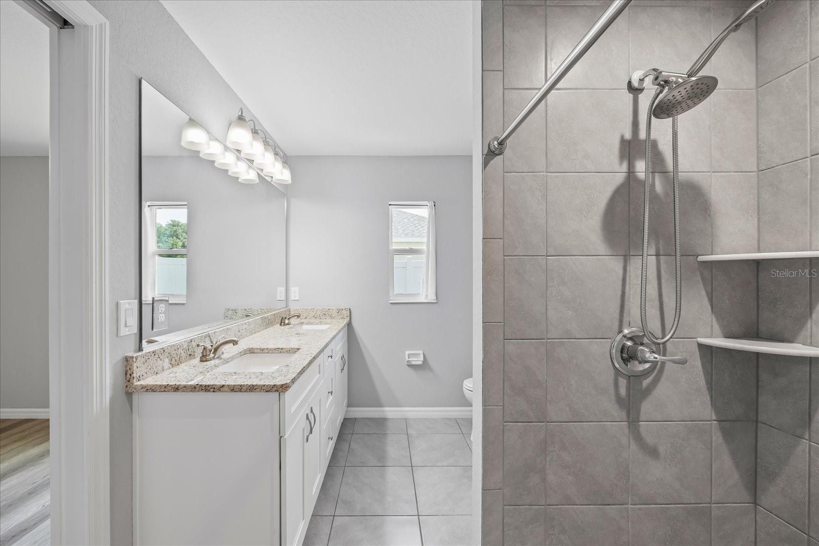 5887 SW 154TH LANE RD