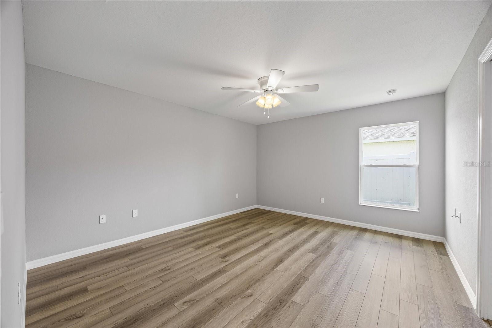 5887 SW 154TH LANE RD