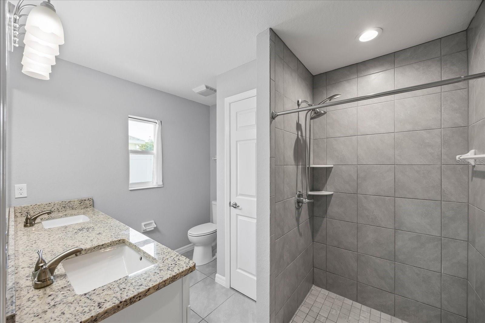 5887 SW 154TH LANE RD